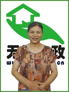 住家保姆:育兒嫂。做家務:全職帶孩子